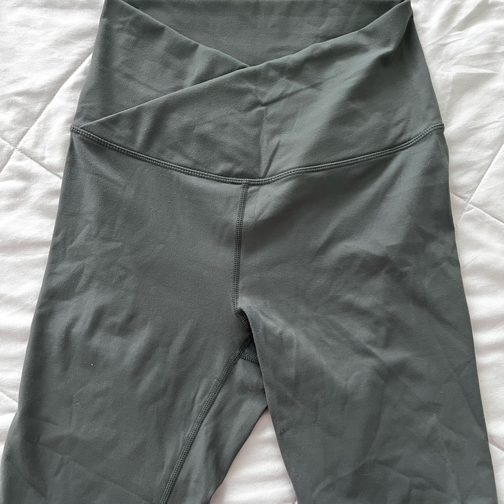 Paragon Cross Waist Shorts